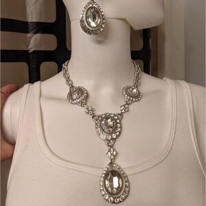 Vintage queen's drop statement necklace & earrings crystal & rhinestone